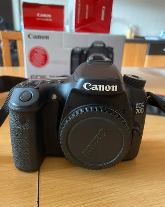 Canon EOS 70D + obiettivo 18-135mm