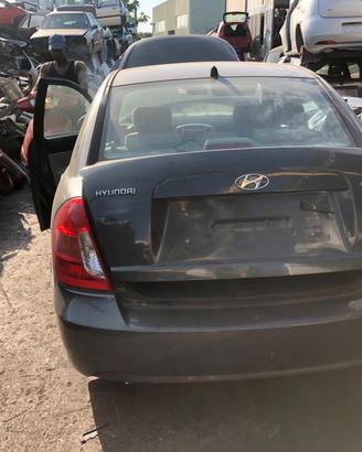 HYUNDAI ACCENT ANNO 08