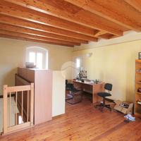 UFFICIO A TRAVAGLIATO