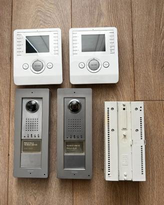 Kit per 2 videocitofoni Gewiss