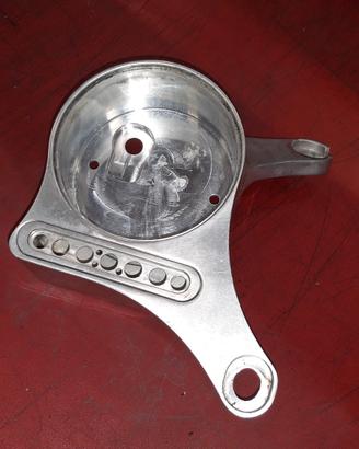 staffa laterale conta km harley sportster 