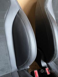 Sedili pelle e alcantara stelvio veloce o qv