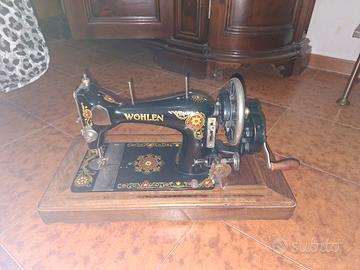 macchina da cucire d'epoca 