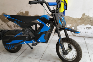 Mini moto elettrica