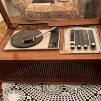 Radio giradischi Phonosuper 2004