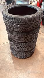 4  gomme inverdnali 255/40/18 e 225/35/18