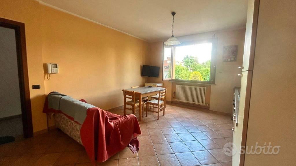Appartamento – RE - Vista 2