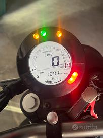 Moto Kavasaki 500 eliminetor