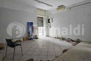 Negozio Calvizzano [Cod. rif 3220506VCG]