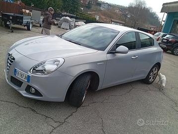 Giulietta grandinata 