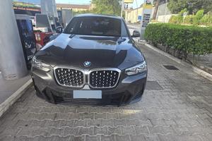 BMW X4 IMMACOLATA 2024 M SPORT
