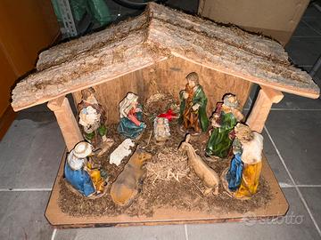 Presepe artigianale in legno vero – pezzo unico