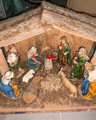 Presepe artigianale in legno vero – pezzo unico