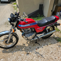 Honda cb400n 1981