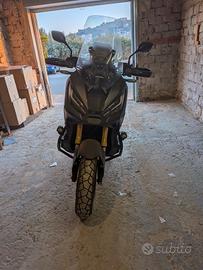 Honda X ADV  750