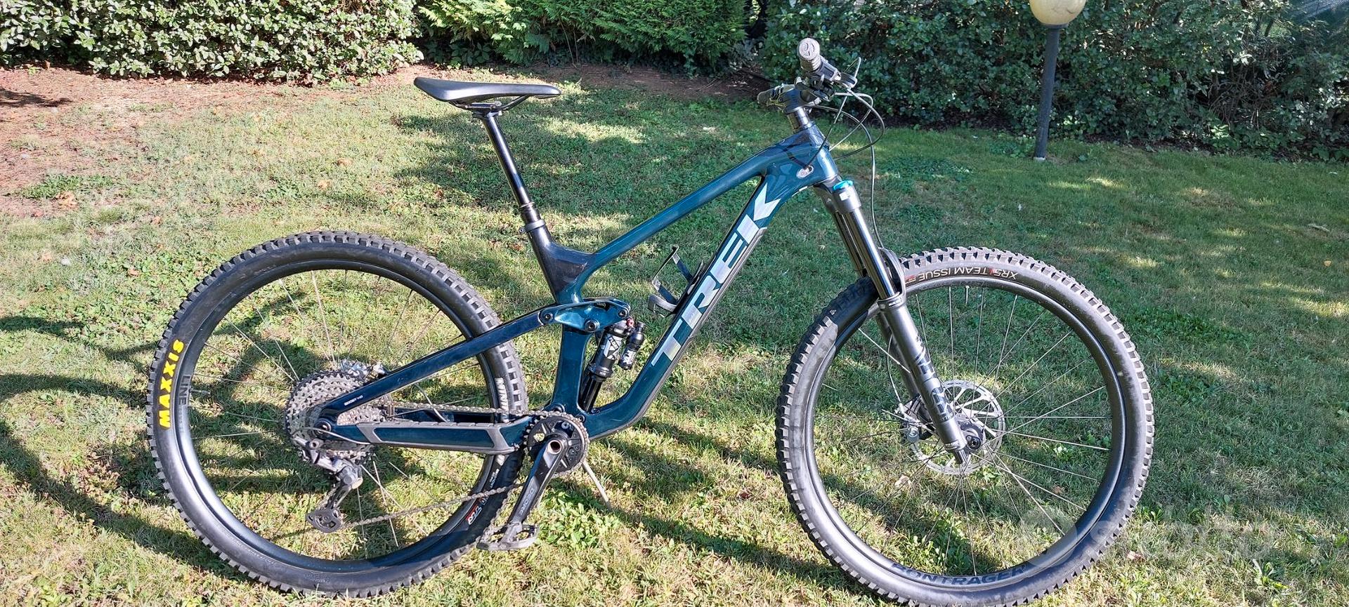 TREK SLASH 9.7 Carbon Blue smoke - Biciclette In vendita a Torino