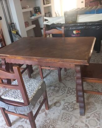 tavolo tipo rustico  legno 4 sedie 