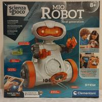 Mio Robot Clementoni.