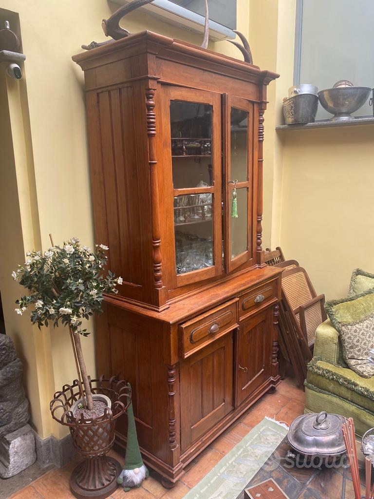 Credenza antica Arredamento e Casalinghi In vendita a Roma