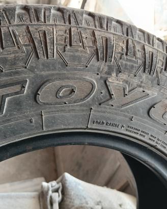 205/80/16 ..gomme battistrada buono 