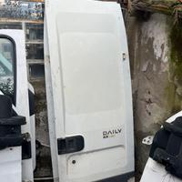 sportlli posteriori iveco 2008