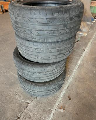 Bridgestone 225/45 R17 Gomme Estive 