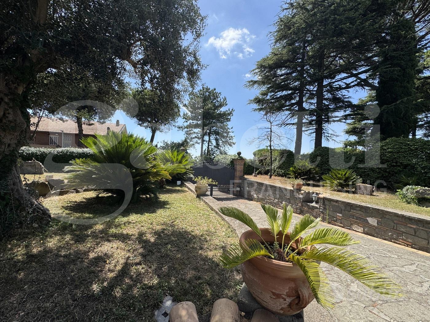 Villa o villino Marino [1090 MONTE CRESCENZOVRG] ( - Vista 5
