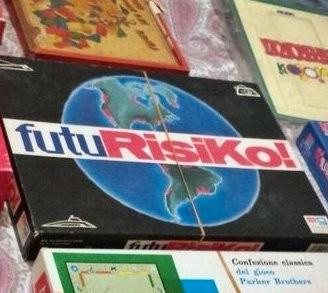 Giochi - Futurisiko completo (seminuovo)