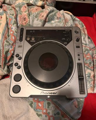 Pioneer CDJ-800 – Lettore CD Professionale per DJ