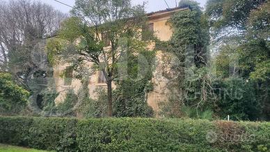 Rustico/Casale/Corte Verona [Cod. rif 3125295VRG]