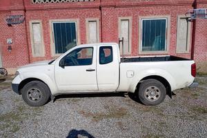 Nissan Navara 2.5 dCi 2 porte King Cab XE