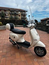 Vespa ET4 125