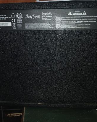Amplificatore combo per basso