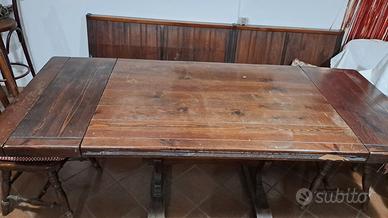 Tavolo da taverna con panca