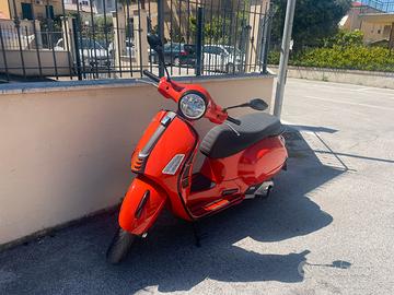 Vespa 125 gts super sport