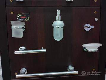 ACCESSORI BAGNO IN OTTONE ARROTONDATI