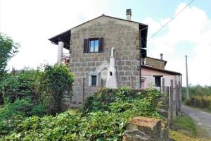 CASA INDIPENDENTE A CALCATA