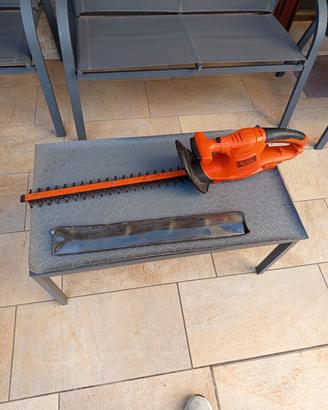 TAGLIASIEPI BLACK DECKER MOD. GT4550