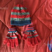 Cappello e guanti bambino