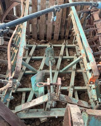 attrezzatura agricola