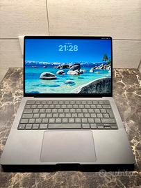 Macbook Pro 14 M4 Pro Pari al nuovo