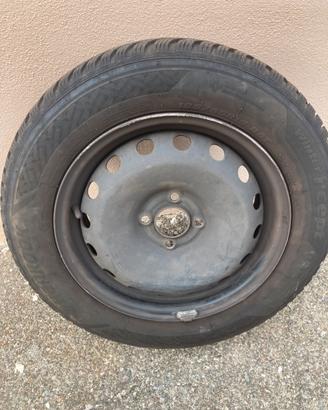 Cerchi + gomme invernali R15