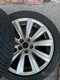 Set 4 cerchi in lega da 16” con pneumatici