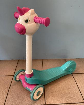 Monopattino unicorno per bambini