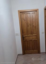 Porte in legno castagno