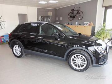 Audi Q3 35 TDI S tronic Business Advanced