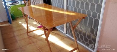 Tavolo in ciliegio pieghevole 