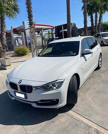 BMW 318 modello sport