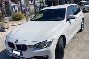 BMW 318 modello sport