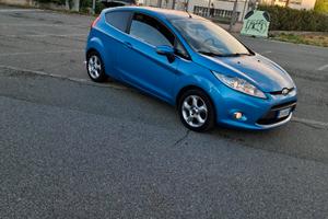 FORD Fiesta 6ª serie - 2010